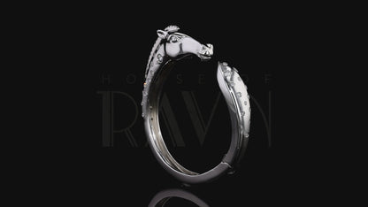 Equus Bracelet, Grand